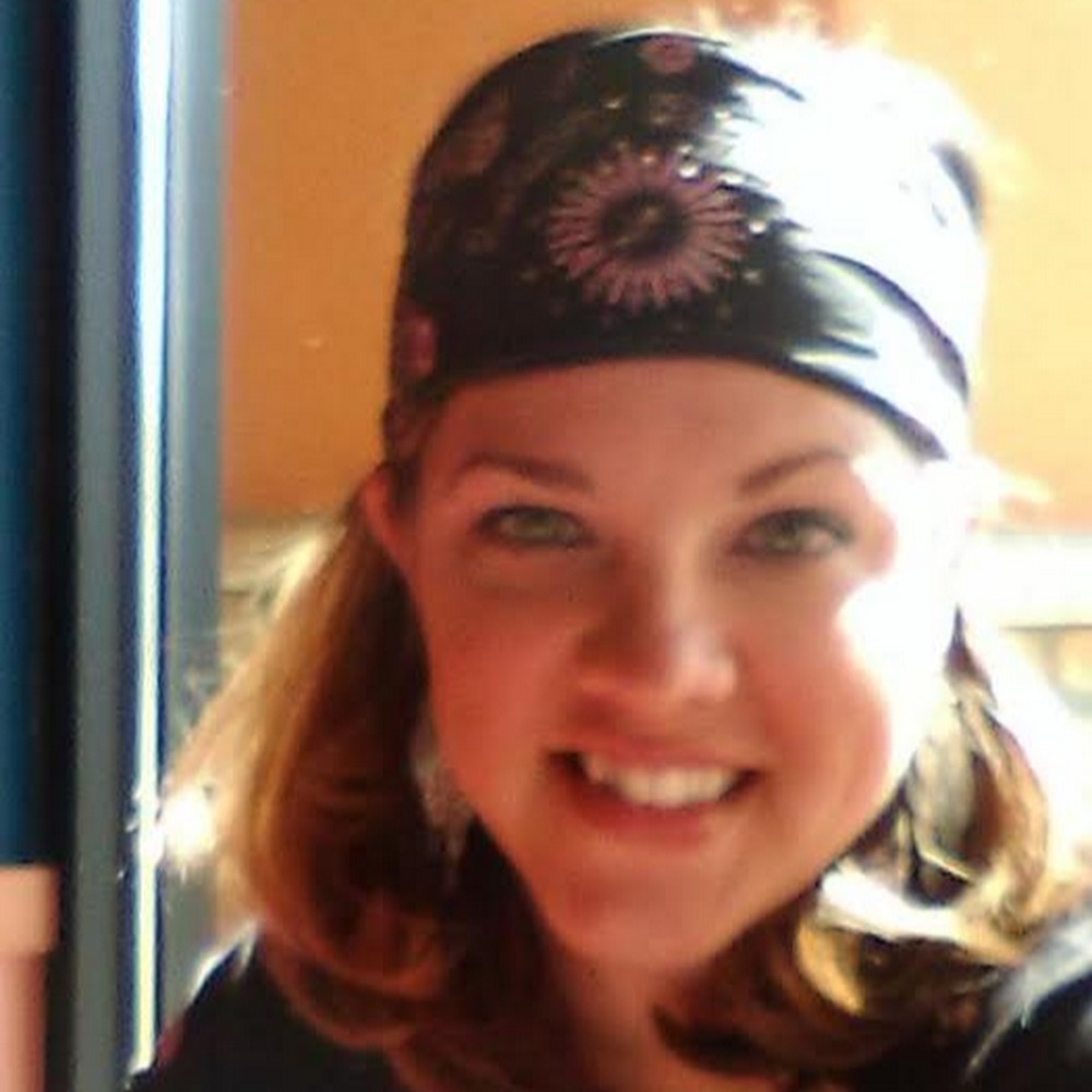 Meet your Posher, Alicia